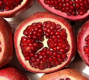 fruits_3940021_1920_480x270.jpg Гранат "Грецька Любов" Саджанці дворічні